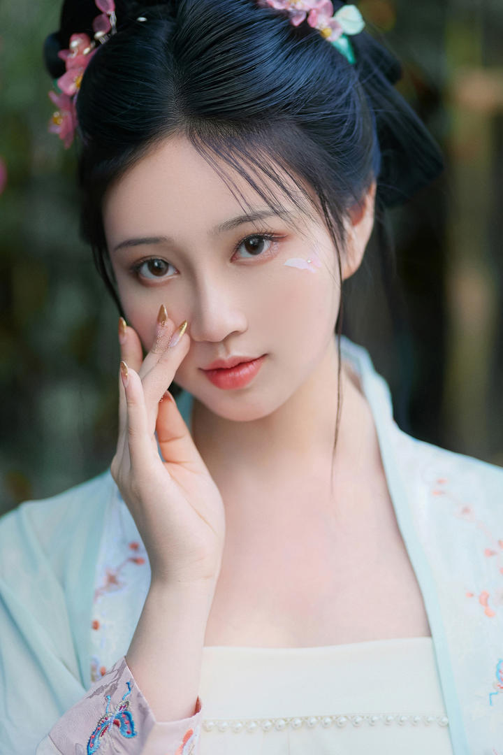 2025 LCK 第二赛段第一轮 焦点战 HLE 2-0 横扫 T1 ，如何评价这场比赛？
